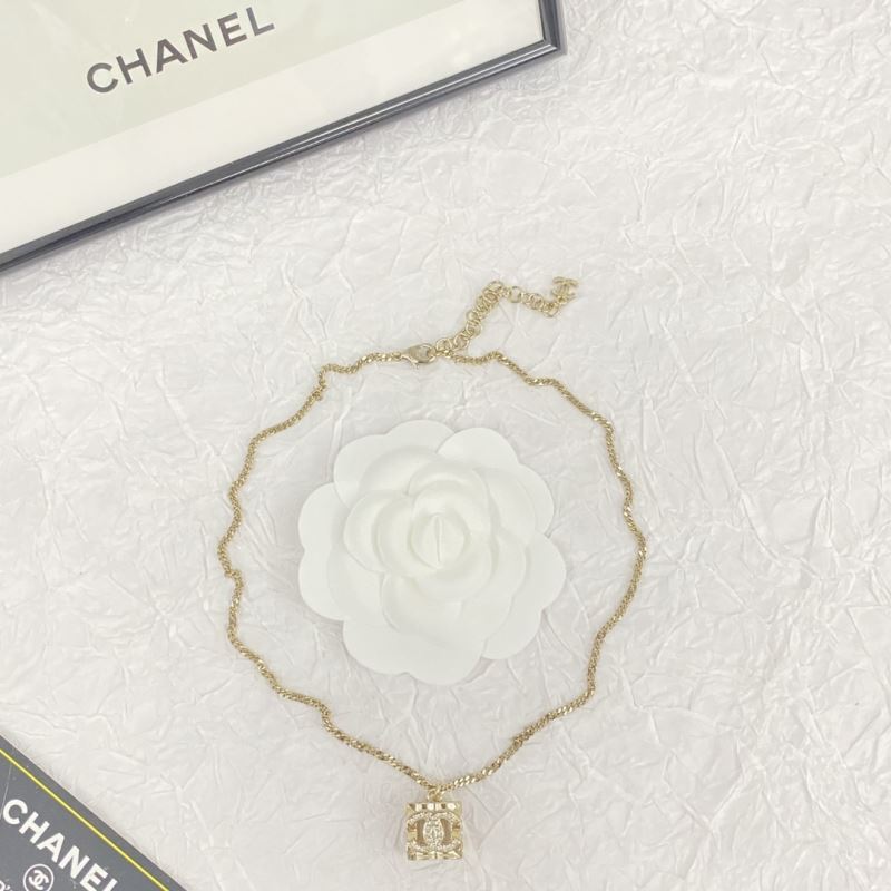 Ch*el brooches